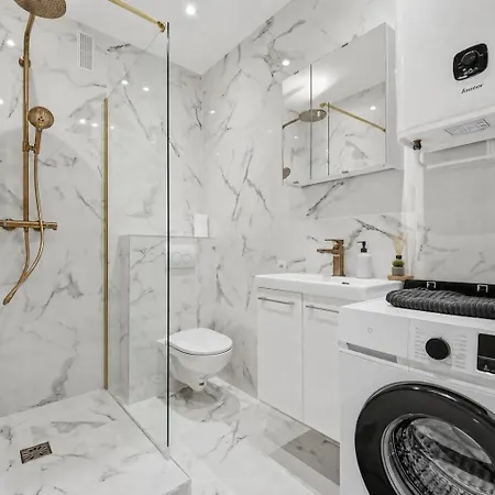 Elegant Avec Climatisation - Centre
