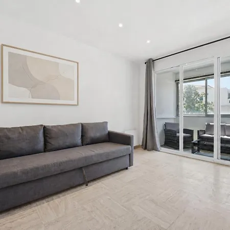 Elegant Avec Climatisation - Centre Apartment *
